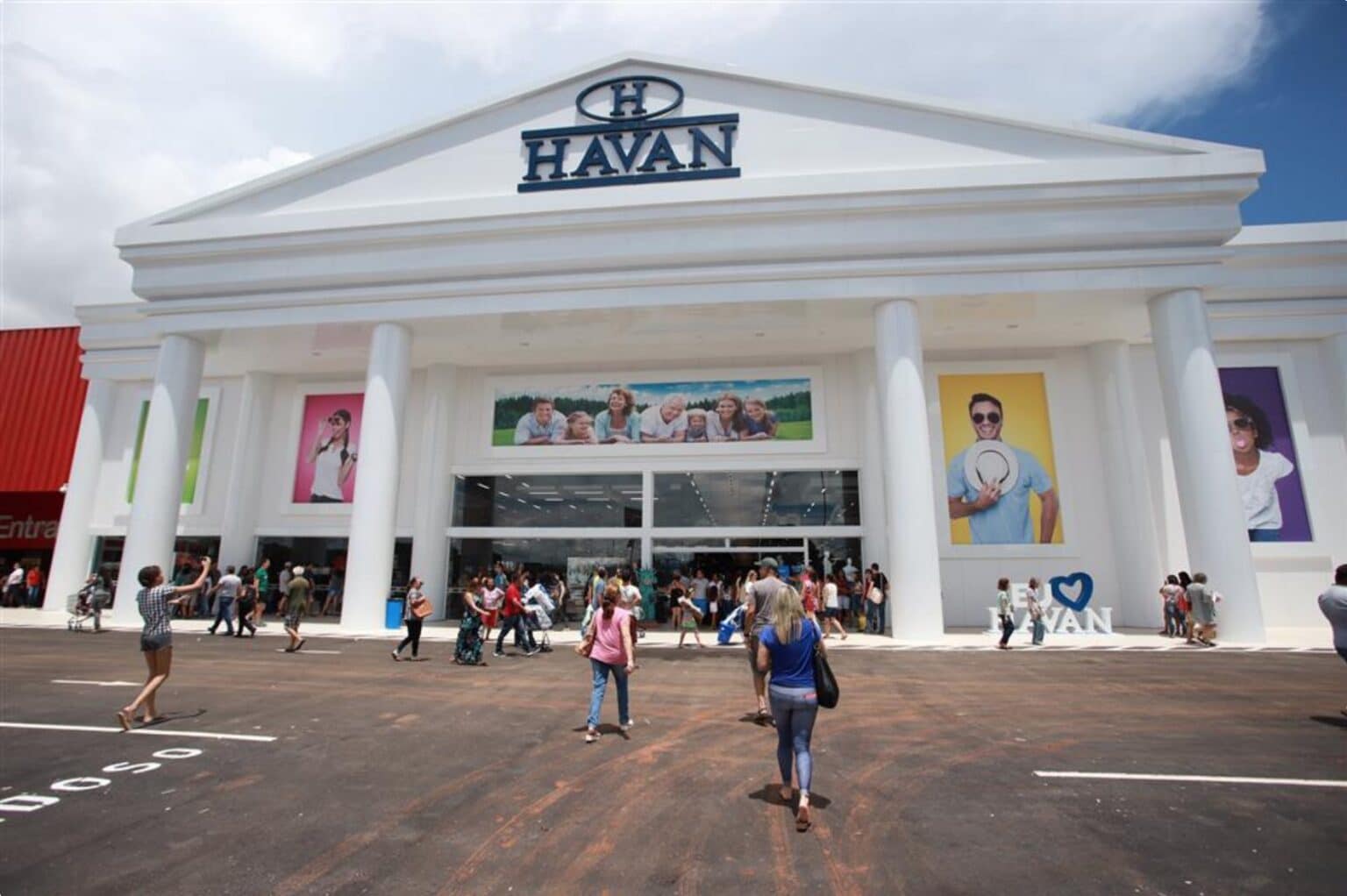Havan IPO da Havan – História da empresa, principais produtos e logística ...