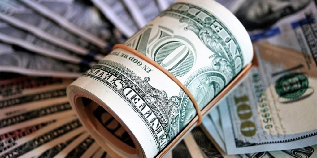 investimentos em dólar
