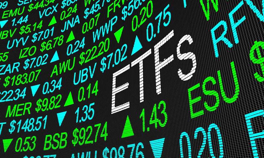 Investir em ETF de renda fixa ou comprar títulos direto do Tesouro?