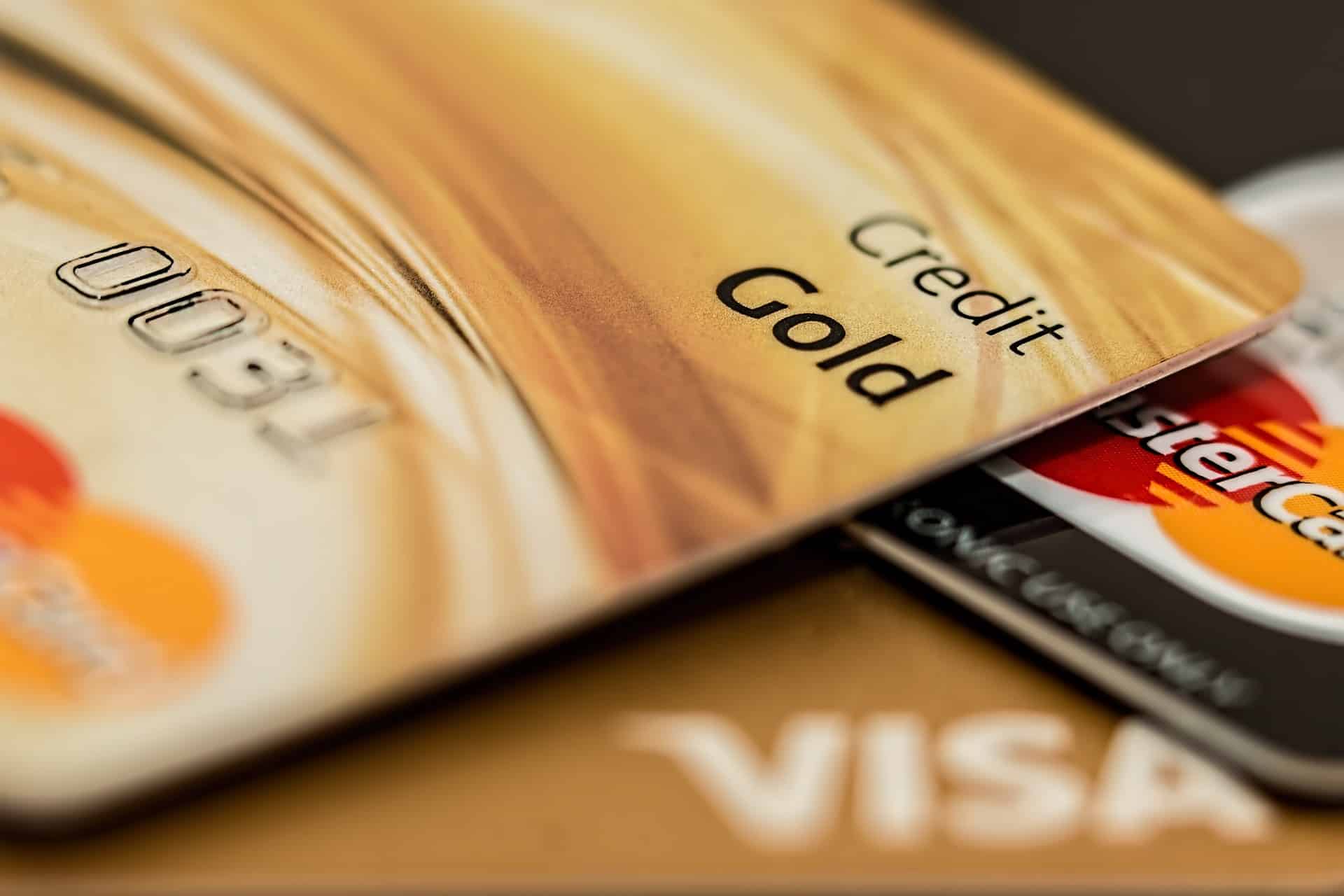 Os 30 melhores cartões de crédito sem anuidade de 2023